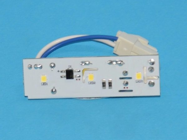 HK2000095.jpg