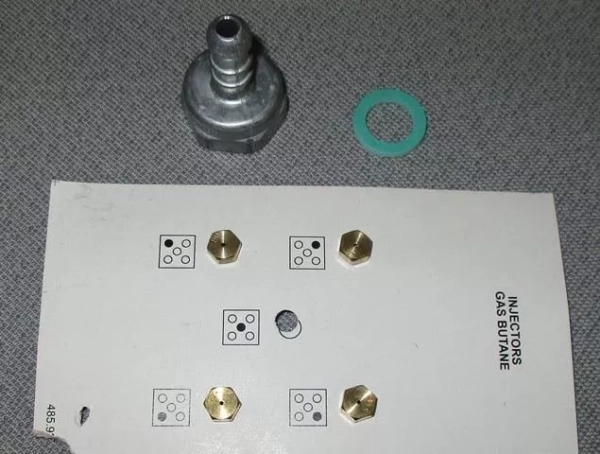 4431900094.jpg