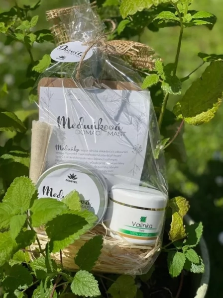 Balicek-domaci-vyroba-medunkove-masti-3.png