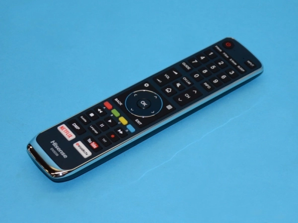 Diaľkový ovládač televízie Hisense HT210143