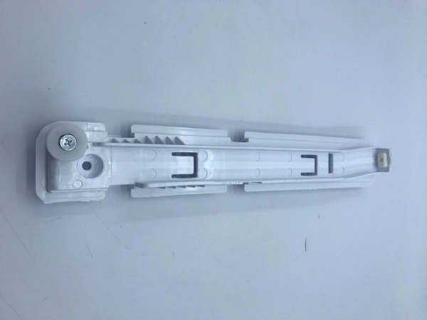Pojezd koše Pravý Beko 4908550100