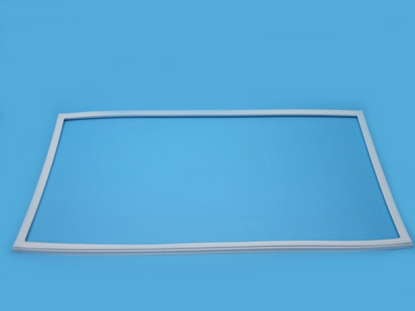 Tesnenie dverí chladničky Gorenje 631387