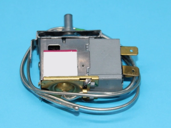 Termostat chladničky Gorenje/Hisense HK1063594