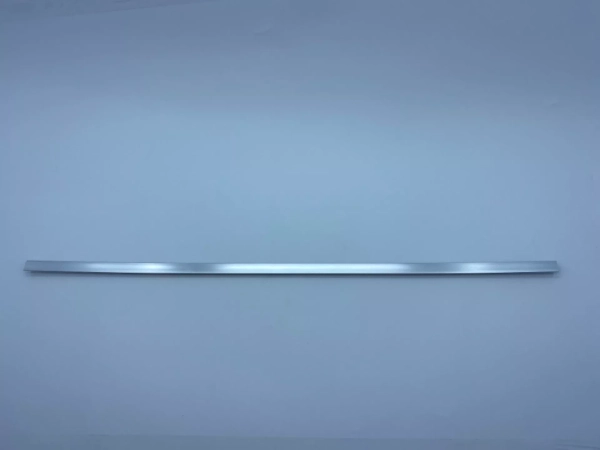 Lišta police predná Beko 5772282500