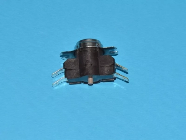 Bimetalická poistka 580434